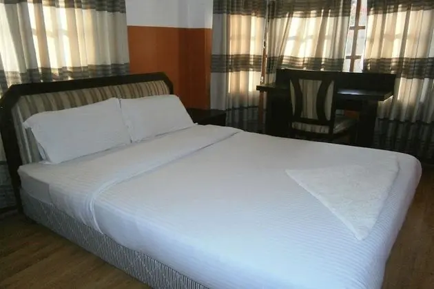 Çatı Katı Süiti (Penthouse)