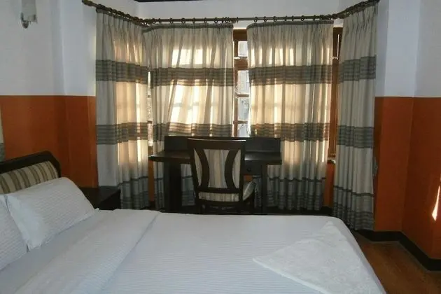 Çatı Katı Süiti (Penthouse)