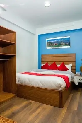 Deluxe Tek Büyük veya İki Ayrı Yataklı Oda