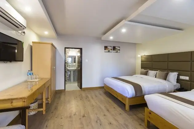 Deluxe Tek Büyük Yataklı Oda