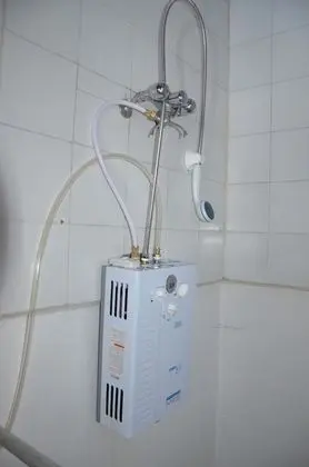 Economy Tek Büyük Yataklı Oda, Ortak Banyo, Bahçe Manzaralı