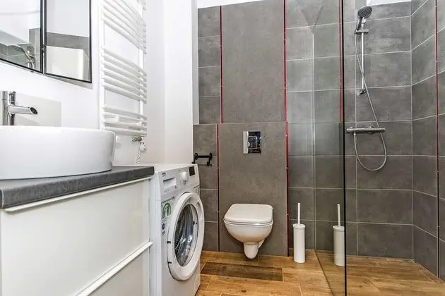 Neptun Apartments Four