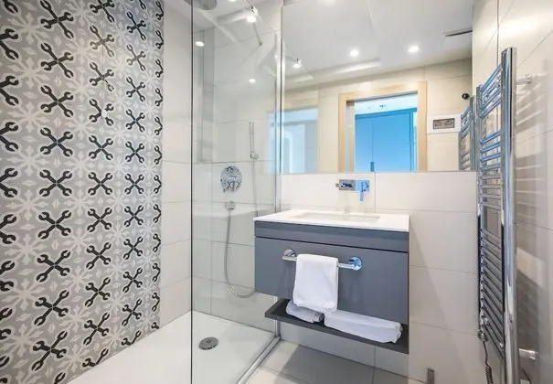 Premium Oda, Balkon, Deniz Manzaralı