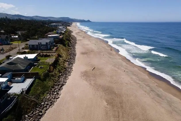 Ev, Birden Çok Yatak (Neptune Beach)