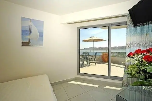 Terrace Room