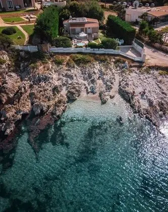 Kır Evi, Banyolu/Duşlu (Neptune Sea House)