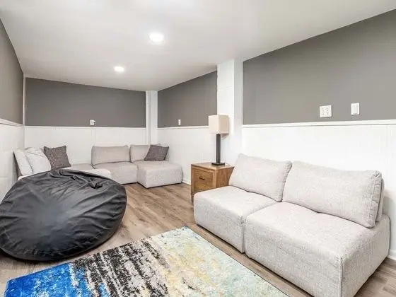 Ev, Birden Çok Yatak, Havuz Kullanımı, Havuz Manzaralı