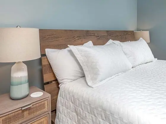 Ev, Birden Çok Yatak, Havuz Kullanımı, Havuz Manzaralı