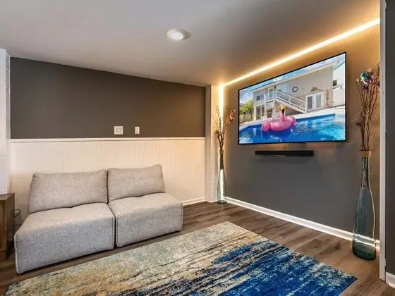 Ev, Birden Çok Yatak, Havuz Kullanımı, Havuz Manzaralı