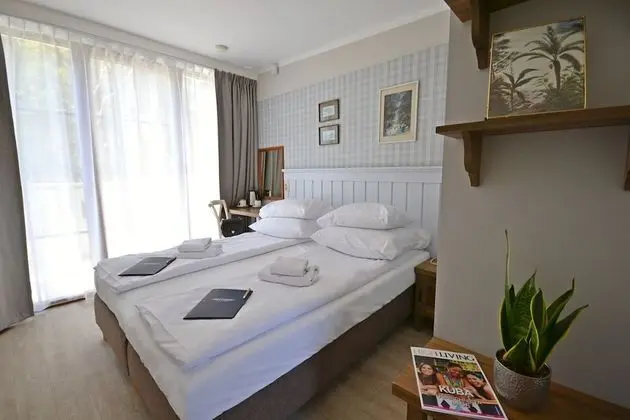 Classic Tek Büyük Yataklı Oda