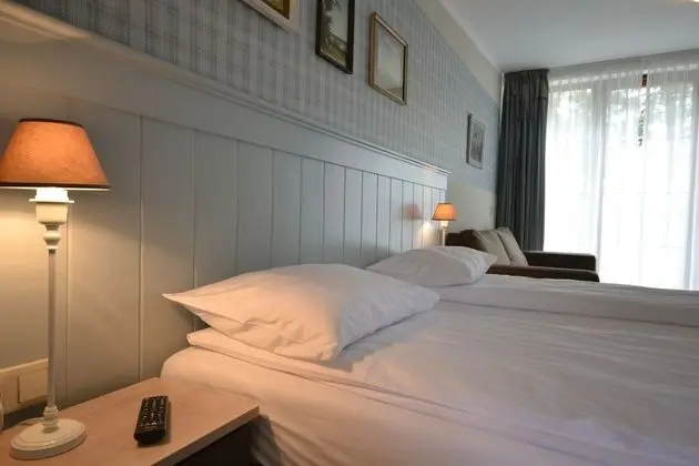 Luxury Tek Büyük Yataklı Oda