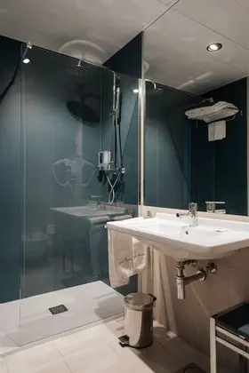 Tek Büyük Yataklı Oda, Deniz Manzaralı