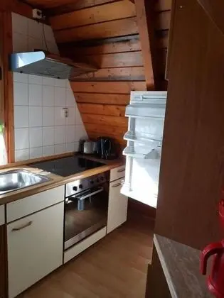 Basic Kulübe, 2 Yatak Odası, Sigara İçilmez, Denize Sıfır