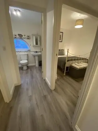 Apart Daire, Banyolu/Duşlu