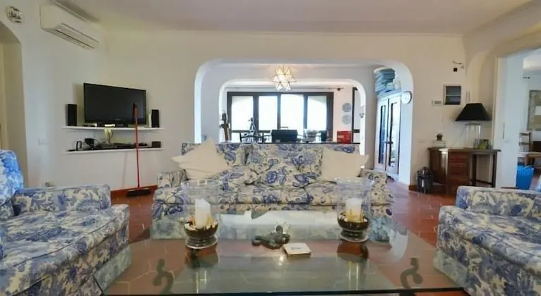 Apart Daire, 2 Yatak Odası, Teras, Deniz Manzaralı (Capri Suite)