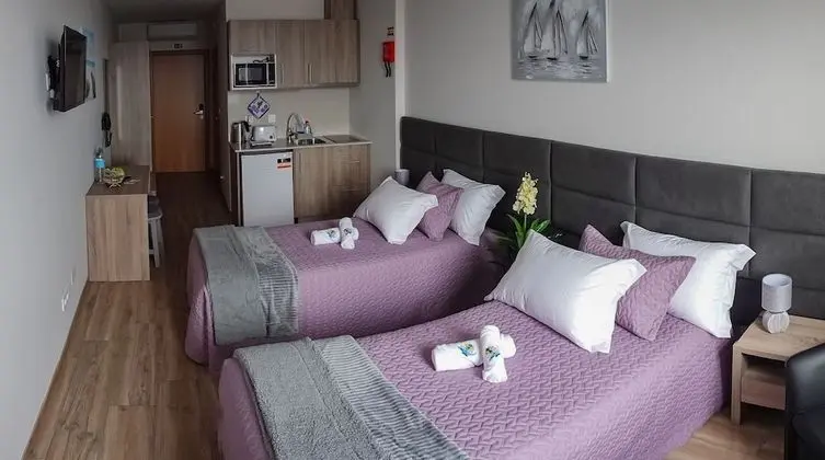 Comfort Tek Büyük veya İki Ayrı Yataklı Oda