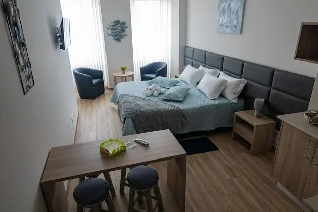 Superior Tek Büyük veya İki Ayrı Yataklı Oda