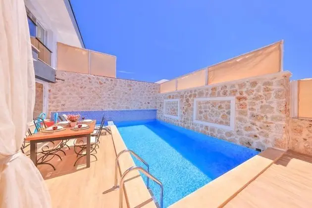 Villa, Dağ veya Havuz Manzaralı, Havuz Bağlantılı