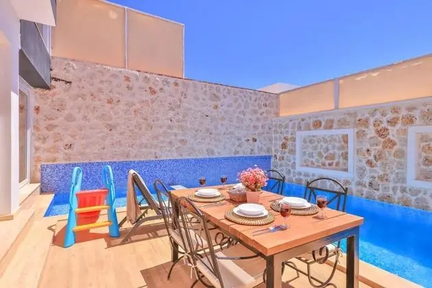 Villa, Dağ veya Havuz Manzaralı, Havuz Bağlantılı