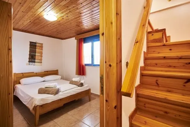 Family Villa (Helios)