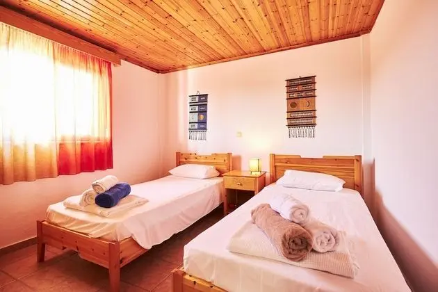 Family Villa (Helios)