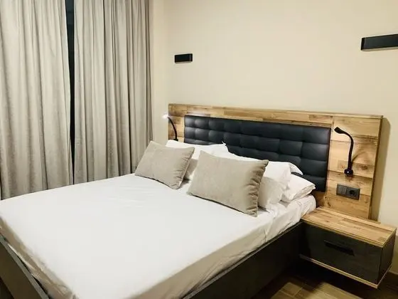 Comfort Tek Büyük Yataklı Oda