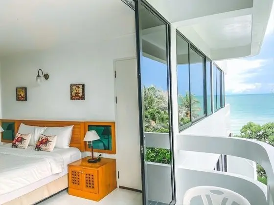 Superior Oda, Balkon