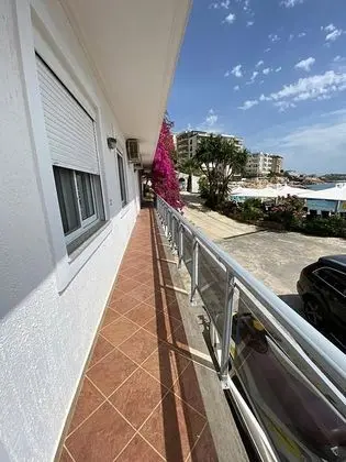 Dört Kişilik Oda (Shared Balcony)