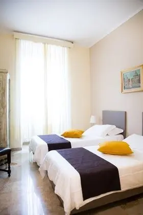 Comfort Tek Büyük veya İki Ayrı Yataklı Oda