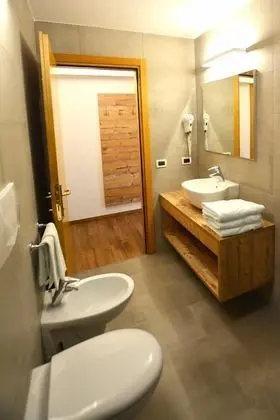 Superior Tek Büyük veya İki Ayrı Yataklı Oda