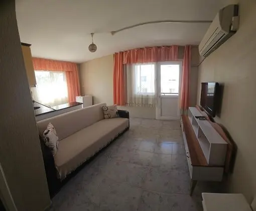 1+1 Daire, Bahçe Manzaralı, Balkonlu
