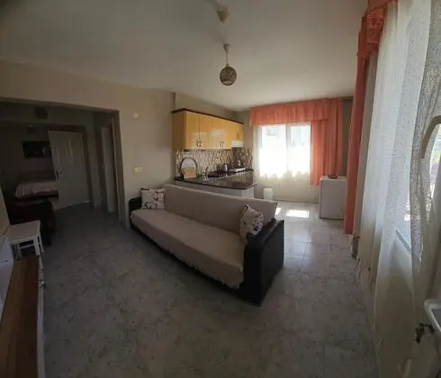 1+1 Daire, Bahçe Manzaralı, Balkonlu