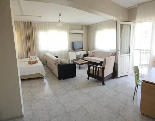 1+1 Ekonomik Apart Daire, Bahçe Manzaralı, Balkonlu