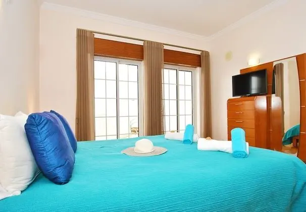 Villa, 5 Yatak Odası, Kişiye Özel Havuzlu, Havuz Manzaralı