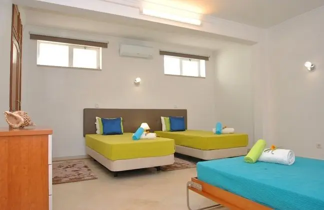 Villa, 5 Yatak Odası, Kişiye Özel Havuzlu, Havuz Manzaralı