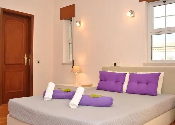 Villa, 5 Yatak Odası, Kişiye Özel Havuzlu, Havuz Manzaralı
