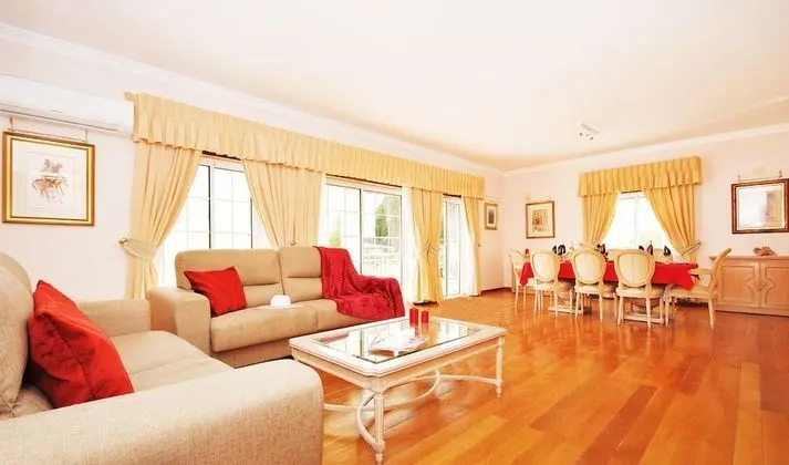 Villa, 5 Yatak Odası, Kişiye Özel Havuzlu, Havuz Manzaralı