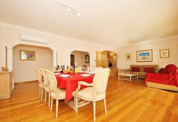Villa, 5 Yatak Odası, Kişiye Özel Havuzlu, Havuz Manzaralı