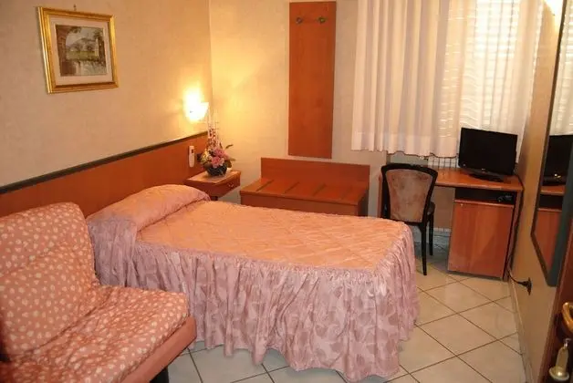 Standard Tek Kişilik Oda