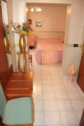Standard Üç Kişilik Oda