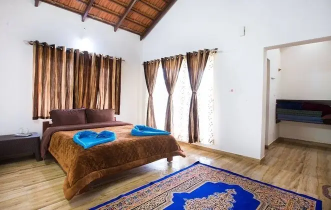 Oda, 1 Yatak Odası, Sigara İçilebilir, Balkon