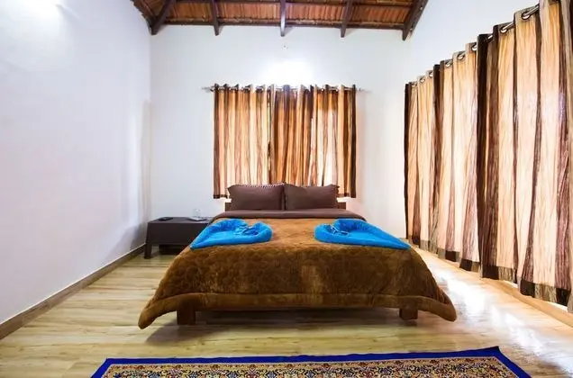 Oda, 1 Yatak Odası, Sigara İçilebilir, Balkon