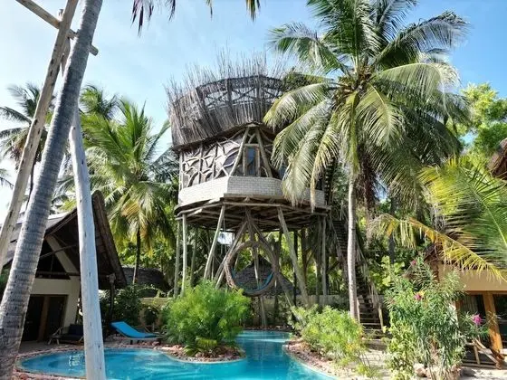 Signature Ağaç Ev