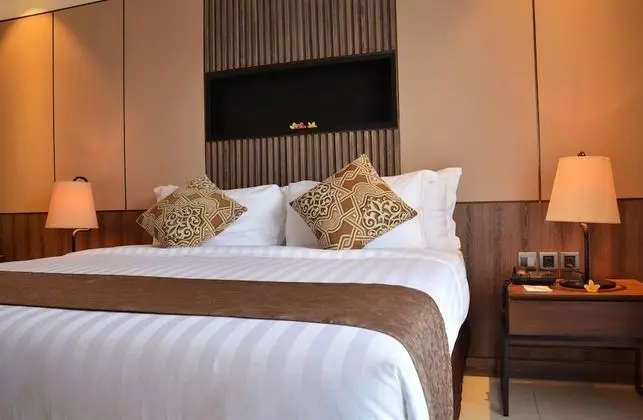 Deluxe Tek Büyük veya İki Ayrı Yataklı Oda, Balkon