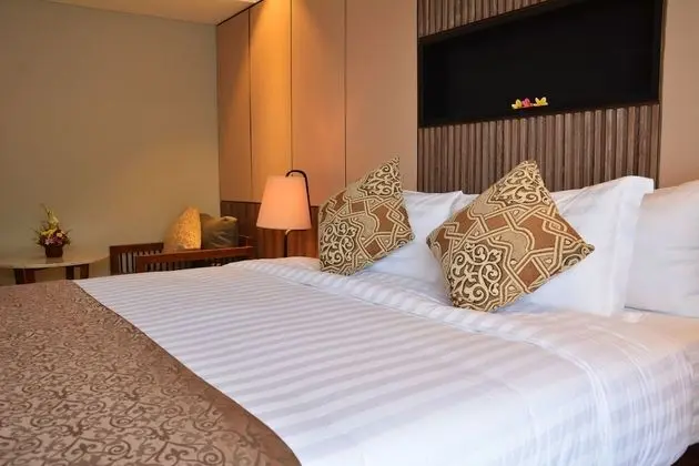 Deluxe Tek Büyük veya İki Ayrı Yataklı Oda, Balkon