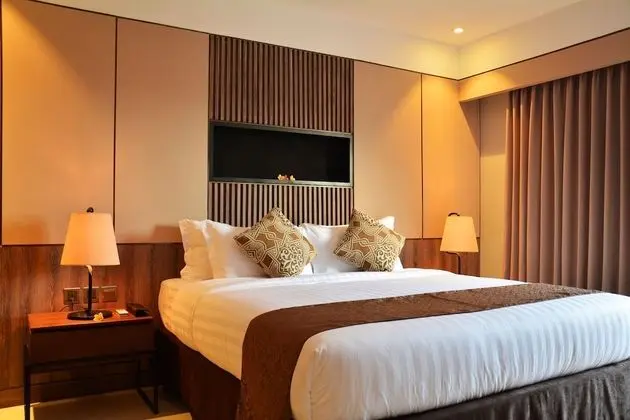 Deluxe Tek Büyük veya İki Ayrı Yataklı Oda, Balkon