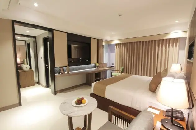 Deluxe Tek Büyük veya İki Ayrı Yataklı Oda, Balkon