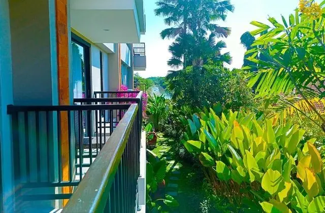 Executive Suite Room with Balcony