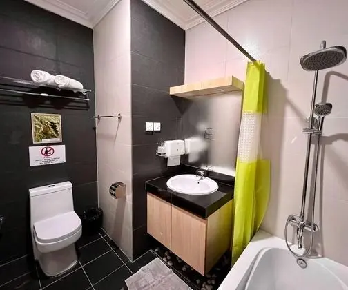 Tek Büyük Yataklı Oda (Suit)