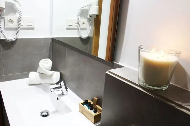 Apart Daire, 2 Yatak Odası, Balkon